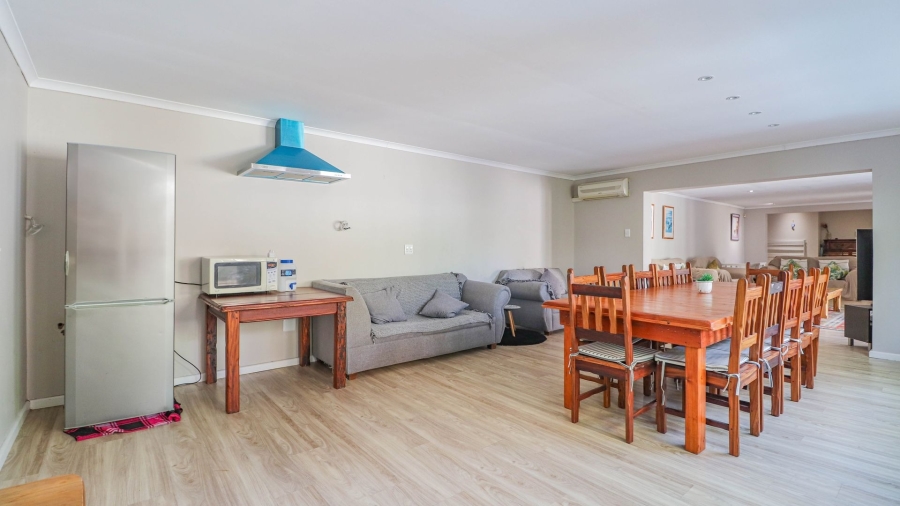 3 Bedroom Property for Sale in Beacon Bay North Eastern Cape